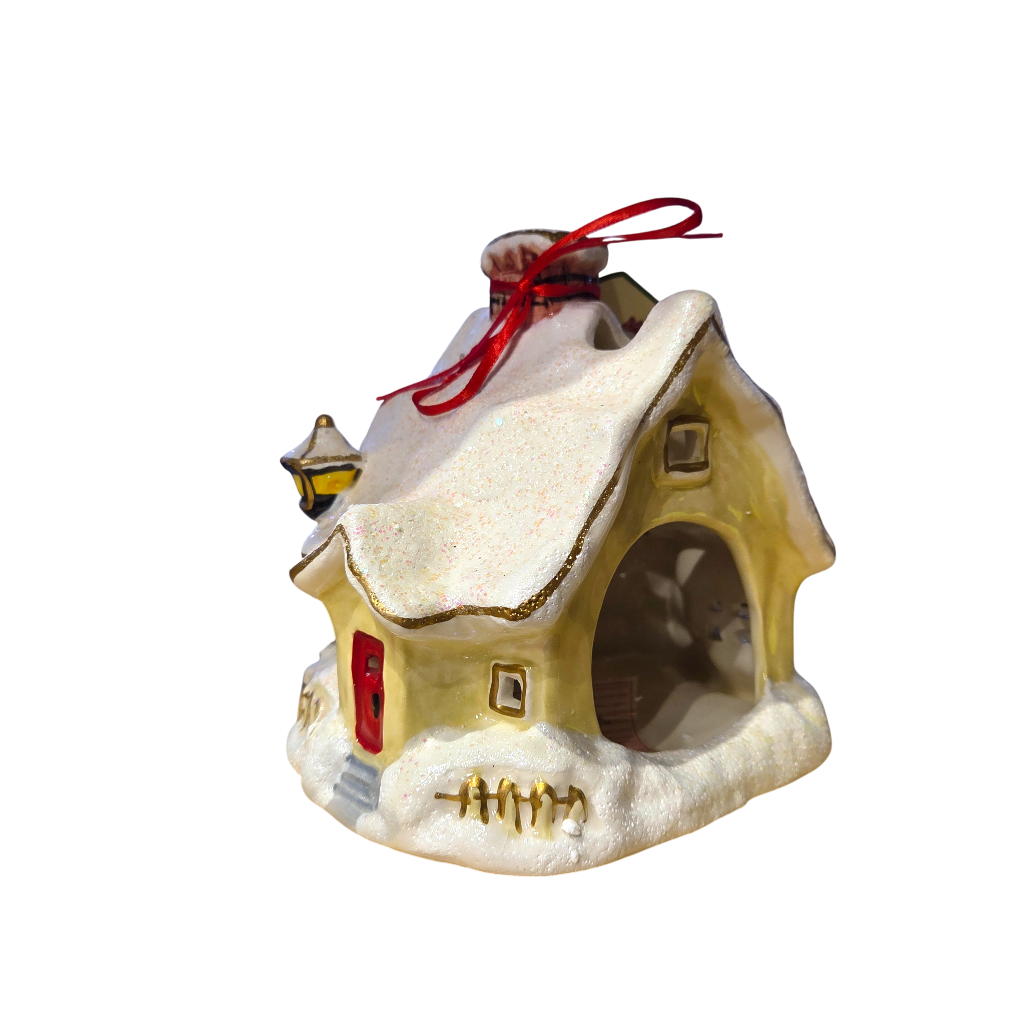 Snowy Candle House - view 5