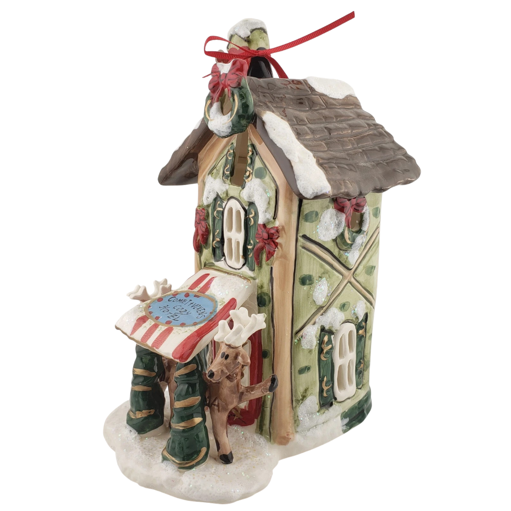 Comet & Vixen's Cozy Hotel Candle House - view 3