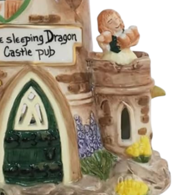 Sleeping Dragon Castle Pub Candle House - view 3