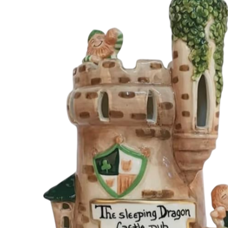 Sleeping Dragon Castle Pub Candle House - view 4