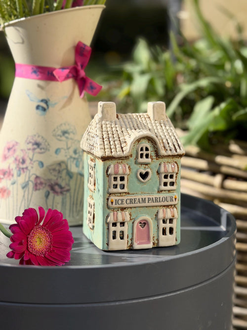 Aqua Ice Cream Parlour Candle House